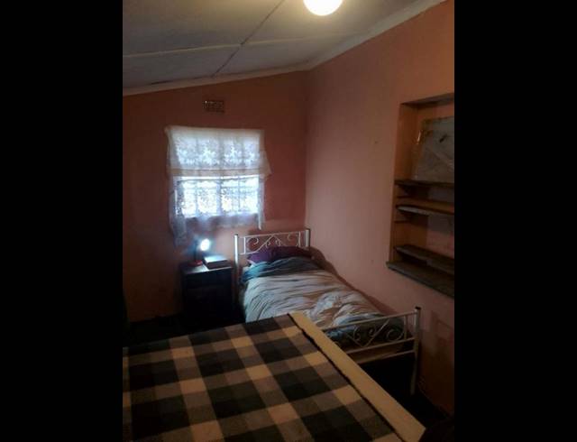 3 BEDROOM HOUSE FOR SALE IN GRABOUW CENTRAL